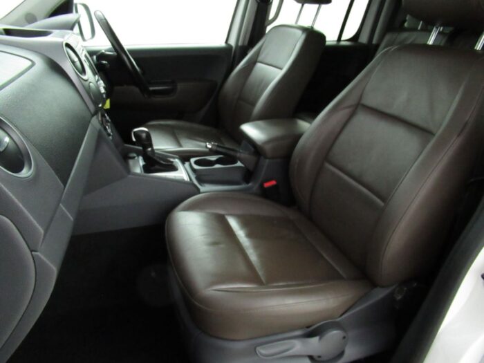 2016 VOLKSWAGEN AMAROK 2.0 DC TDI HIGHLINE 4MOTION AUTO 180 BHP SJ16GMA - Image 20