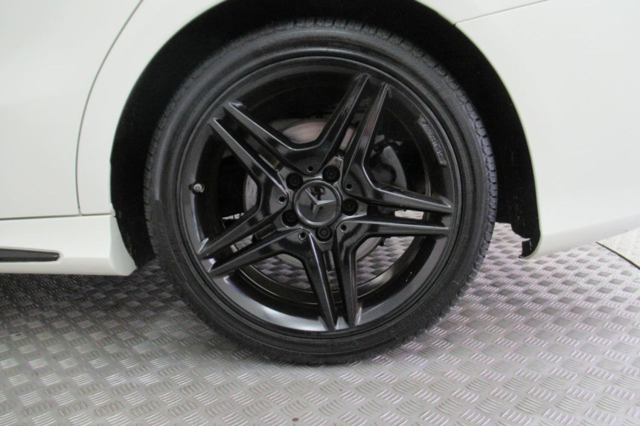 2014 MERCEDES-BENZ CLA 1.8 CLA200 CDI AMG SPORT 4d 136 BHP HK14RKJ - Image 27