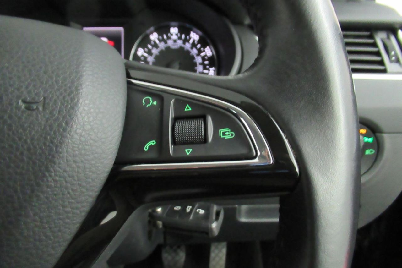2014 SKODA OCTAVIA 2.0 ELEGANCE TDI CR 5d GJ14JHZ - Image 15