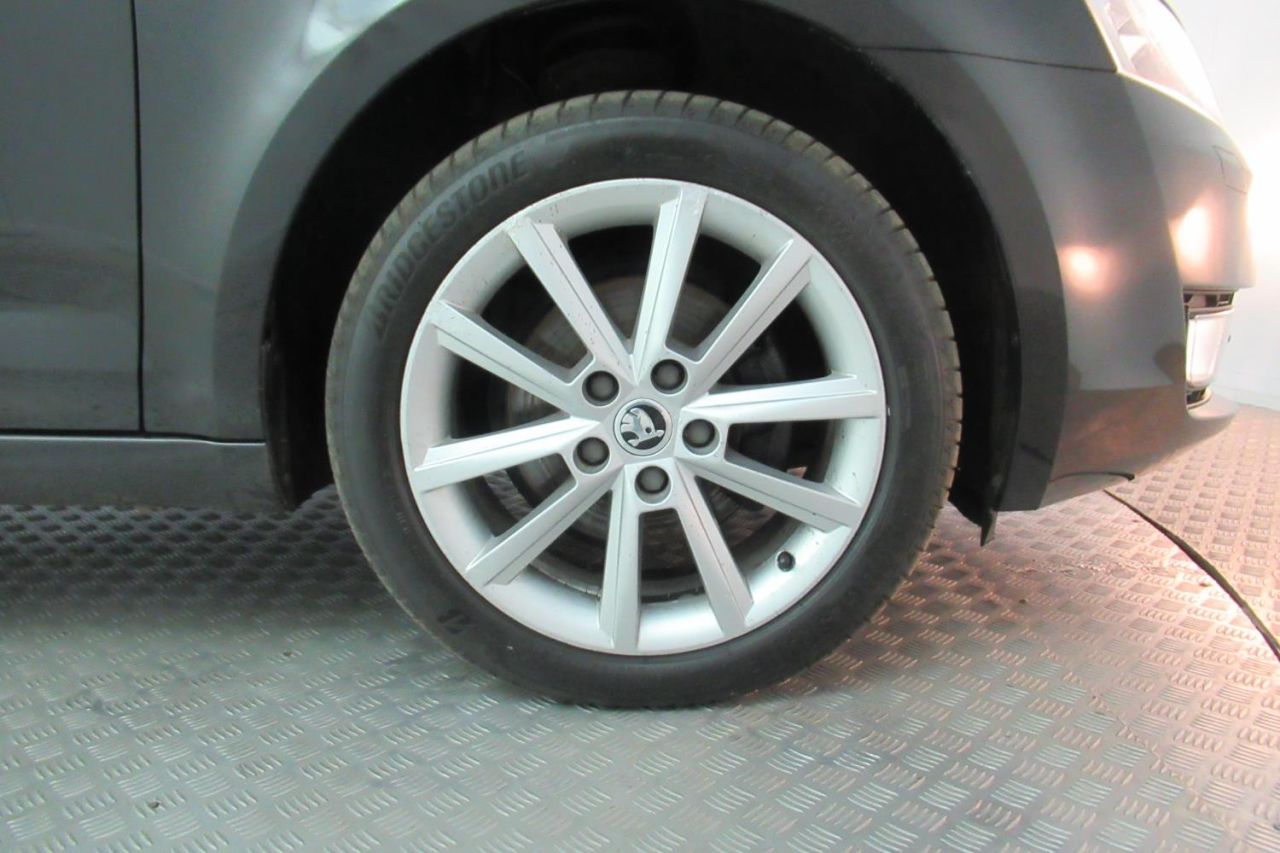 2014 SKODA OCTAVIA 2.0 ELEGANCE TDI CR 5d GJ14JHZ - Image 23