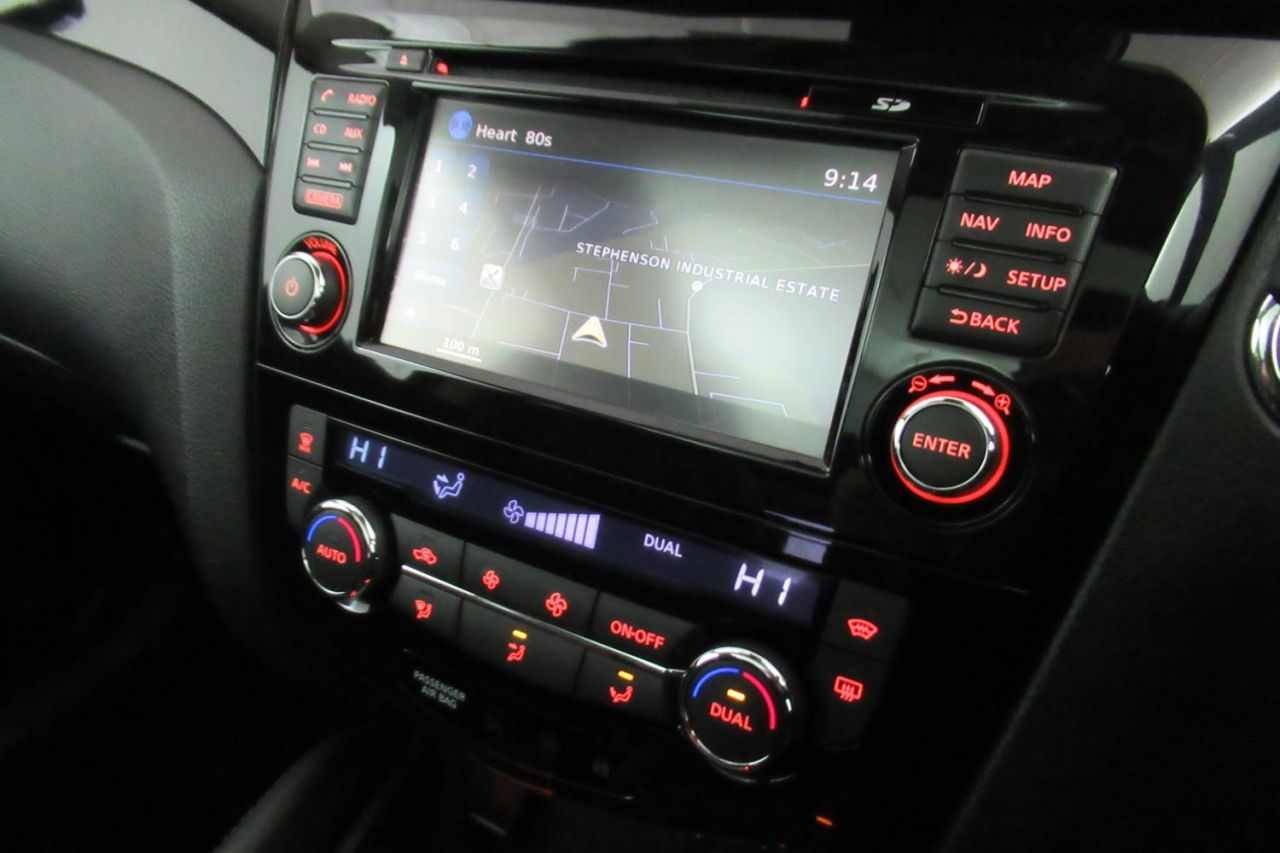 2014 NISSAN QASHQAI 1.2 TEKNA DIG-T 5d 113 BHP SW64BFZ - Image 11