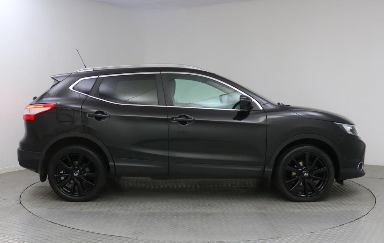 2014 NISSAN QASHQAI 1.2 TEKNA DIG-T 5d 113 BHP SW64BFZ - Image 8