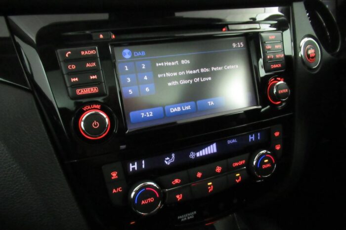 2014 NISSAN QASHQAI 1.2 TEKNA DIG-T 5d 113 BHP SW64BFZ - Image 13