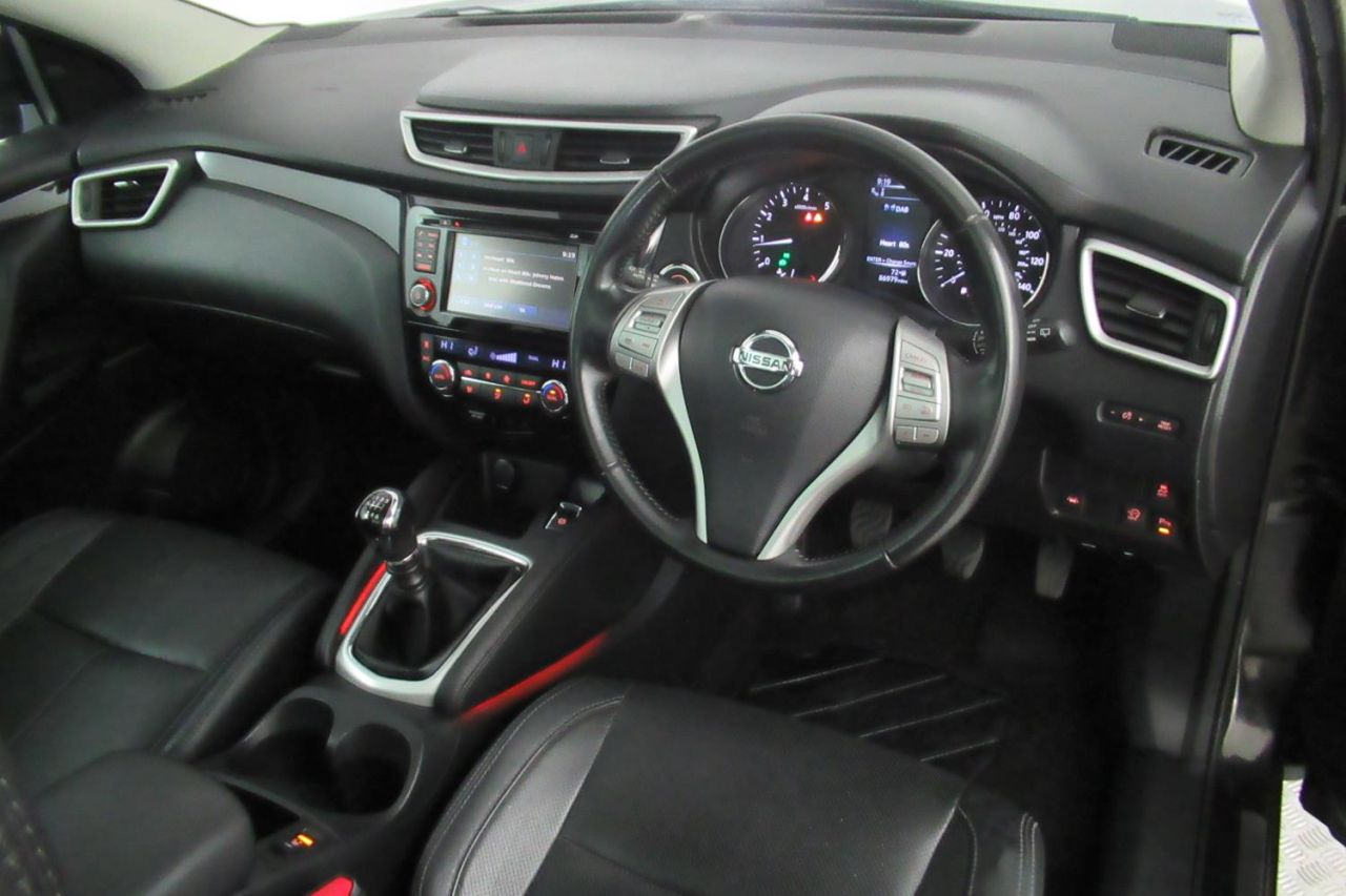 2014 NISSAN QASHQAI 1.2 TEKNA DIG-T 5d 113 BHP SW64BFZ - Image 19