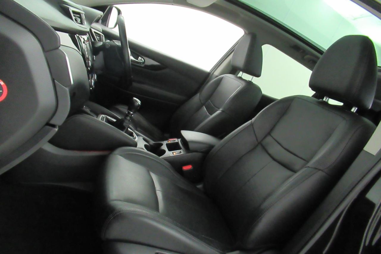 2014 NISSAN QASHQAI 1.2 TEKNA DIG-T 5d 113 BHP SW64BFZ - Image 23