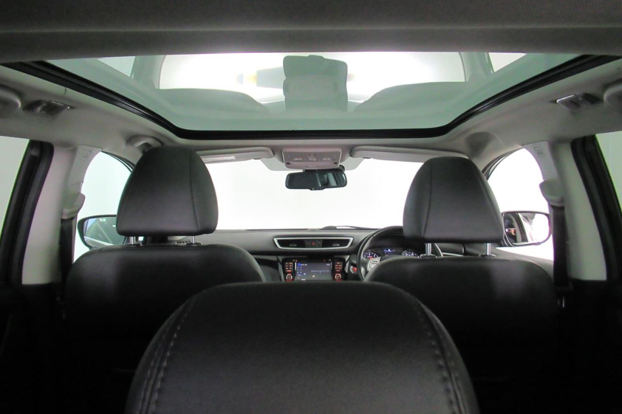 2014 NISSAN QASHQAI 1.2 TEKNA DIG-T 5d 113 BHP SW64BFZ - Image 28