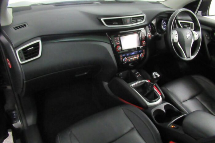 2014 NISSAN QASHQAI 1.2 TEKNA DIG-T 5d 113 BHP SW64BFZ - Image 22