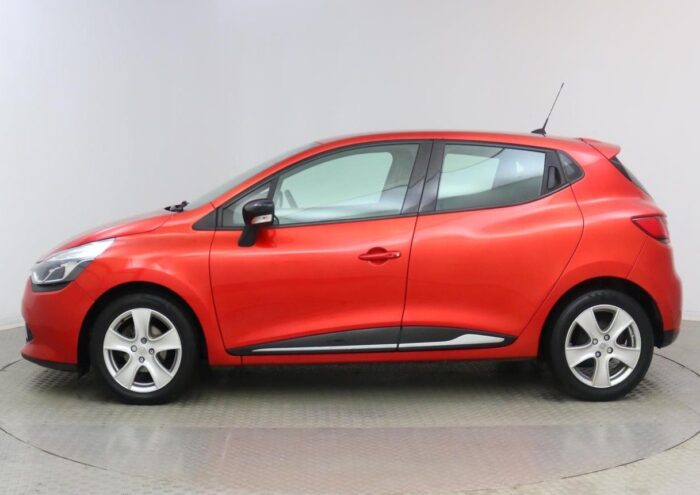 2014 RENAULT CLIO 0.9 DYNAMIQUE MEDIANAV ENERGY TCE S/S 5d SF14YUV - Image 4