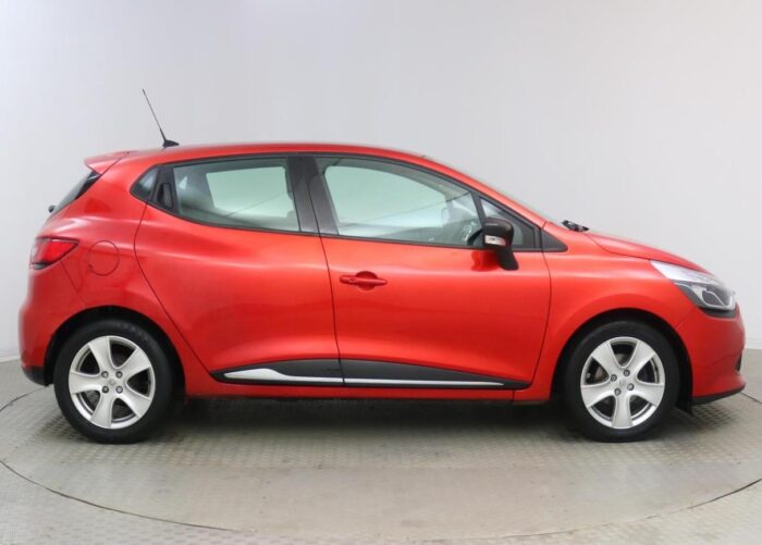 2014 RENAULT CLIO 0.9 DYNAMIQUE MEDIANAV ENERGY TCE S/S 5d SF14YUV - Image 8