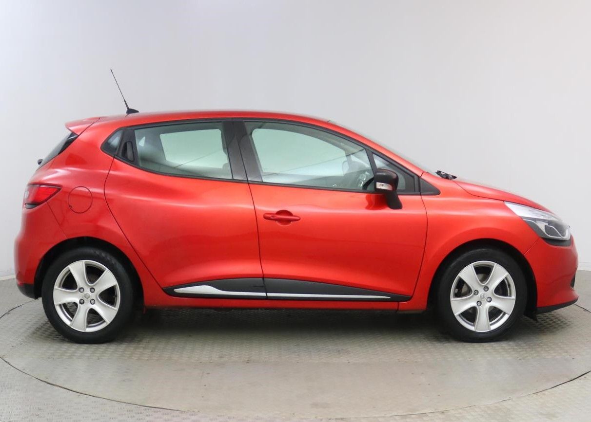 2014 RENAULT CLIO 0.9 DYNAMIQUE MEDIANAV ENERGY TCE S/S 5d SF14YUV - Image 8