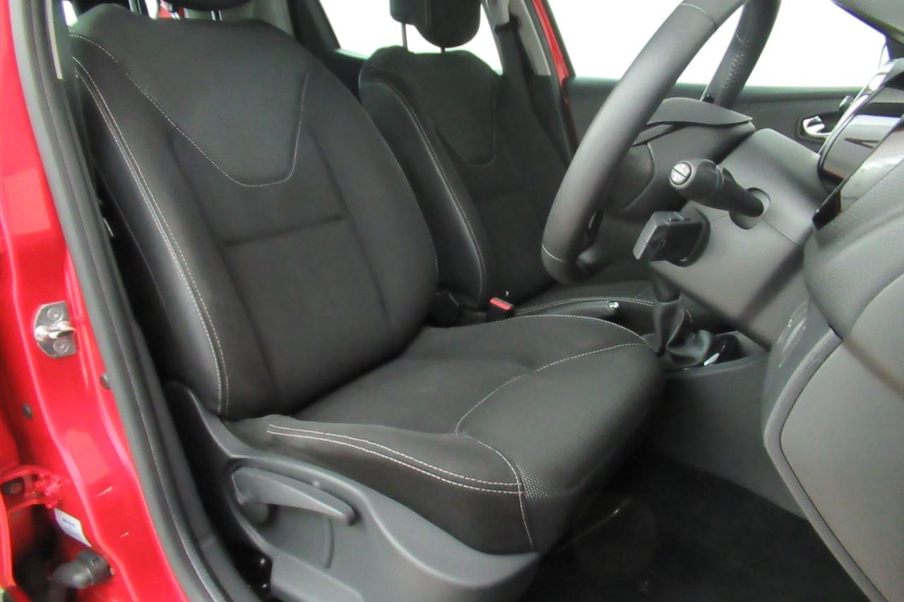 2014 RENAULT CLIO 0.9 DYNAMIQUE MEDIANAV ENERGY TCE S/S 5d SF14YUV - Image 20