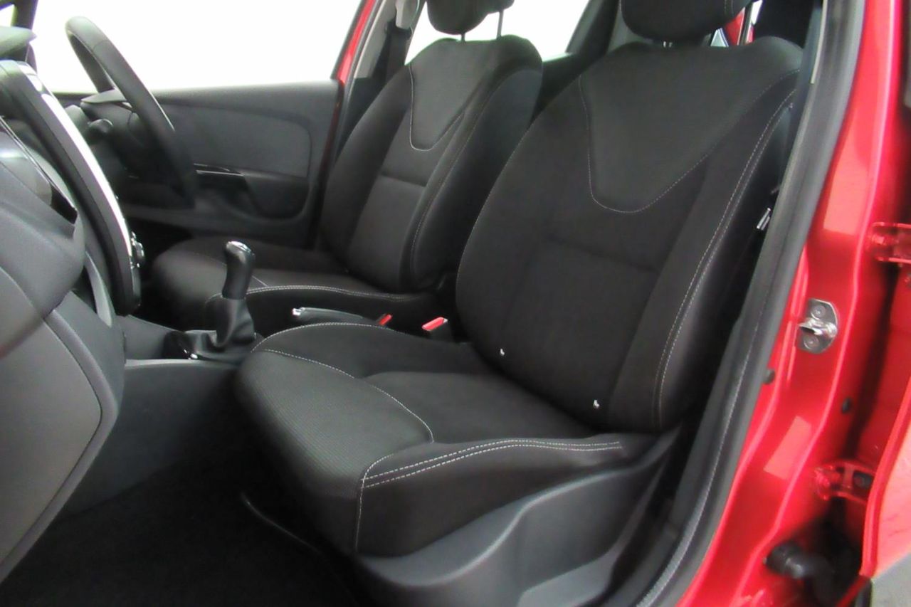 2014 RENAULT CLIO 0.9 DYNAMIQUE MEDIANAV ENERGY TCE S/S 5d SF14YUV - Image 25