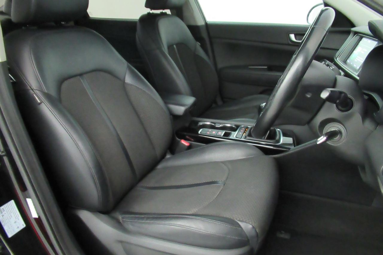 2016 KIA OPTIMA 1.7 CRDI 3 ISG 4d 139 BHP KV65SZE - Image 21