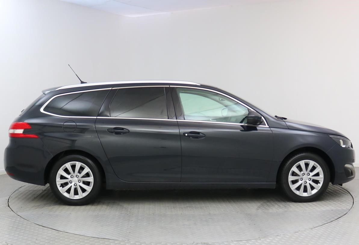 2015 PEUGEOT 308 1.6 BLUE HDI S/S SW ALLURE 5d 120 BHP SH15YRX - Image 8