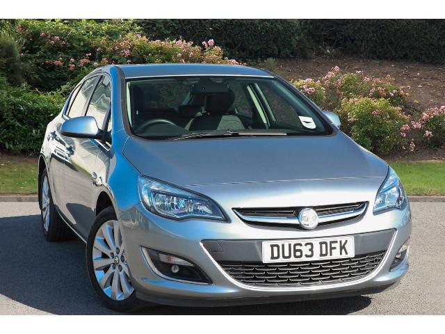 63 Vauxhall Astra 1.4T 16V Se 5Dr Petrol Hatchback DU63DFK