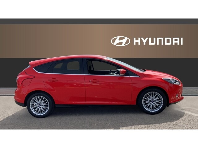 13 Ford Focus 1.0 125 Ecoboost Zetec 5Dr Petrol Hatchback NJ13BZL - Image 5