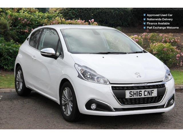 16 Peugeot 208 1.2 Puretech Allure 3Dr Petrol Hatchback SH16CNF