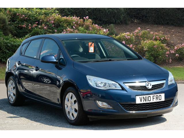 10 Vauxhall Astra 1.6I 16V Exclusiv 5Dr Petrol Hatchback VN10FRO
