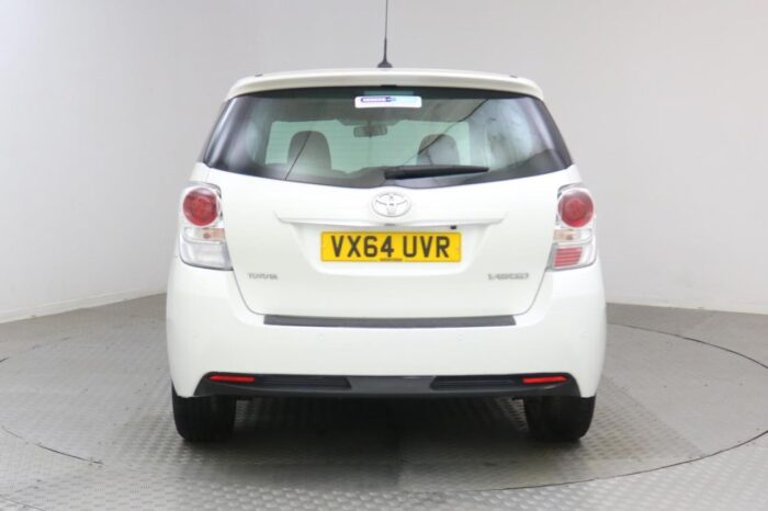2014 TOYOTA VERSO 1.6 D-4D TREND 5d VX64UVR - Image 6