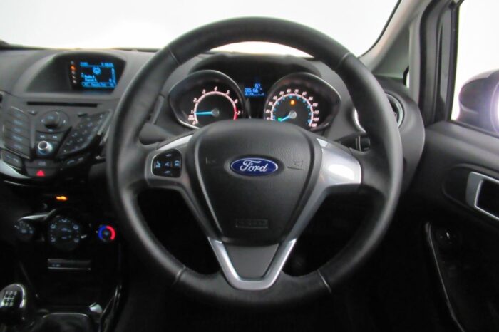 2014 FORD FIESTA 1.0 ZETEC 5d NG63YJA - Image 10